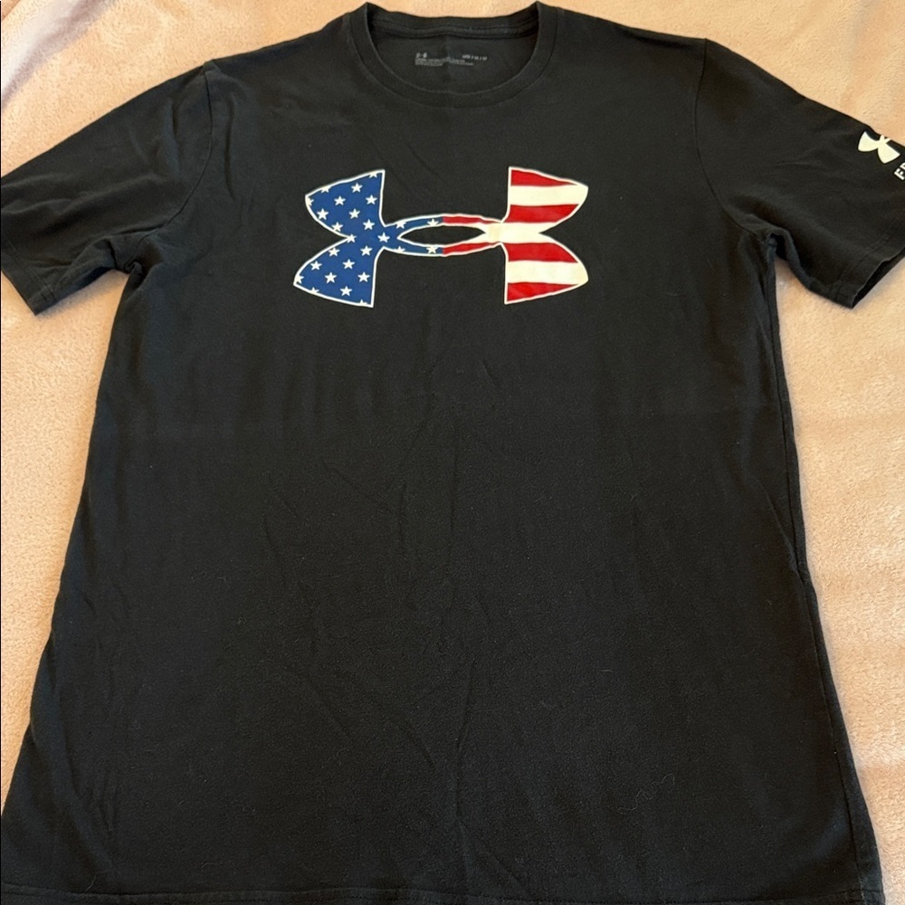 Under Armour Men's Black Tee with Flag Logo